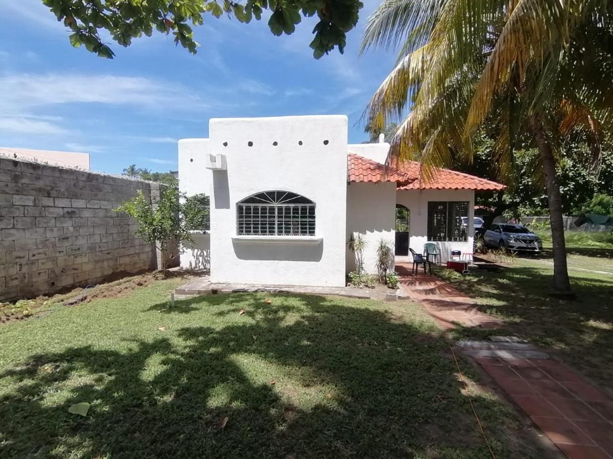 La Ceja Beach House El Tamarindo Exterior photo
